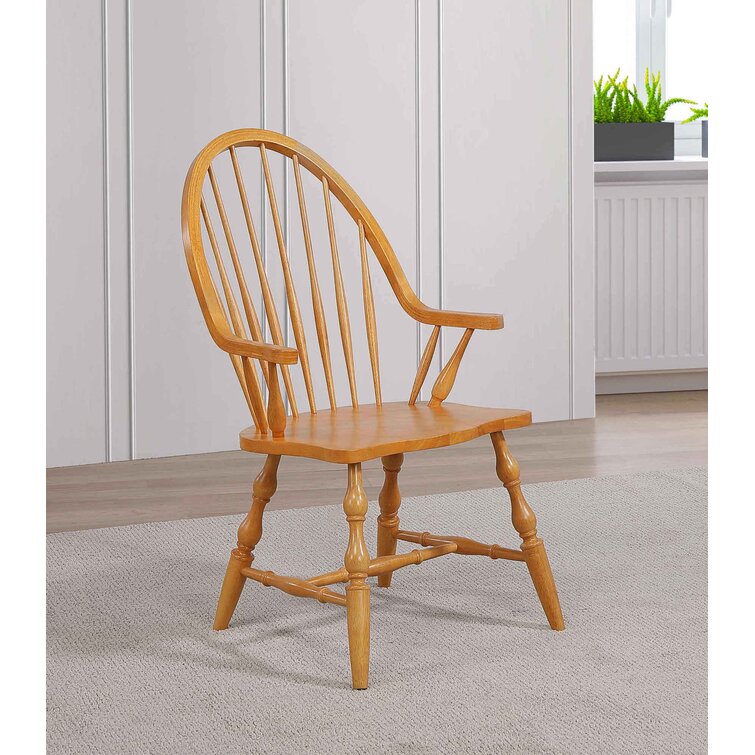 Spindle back arm online chair